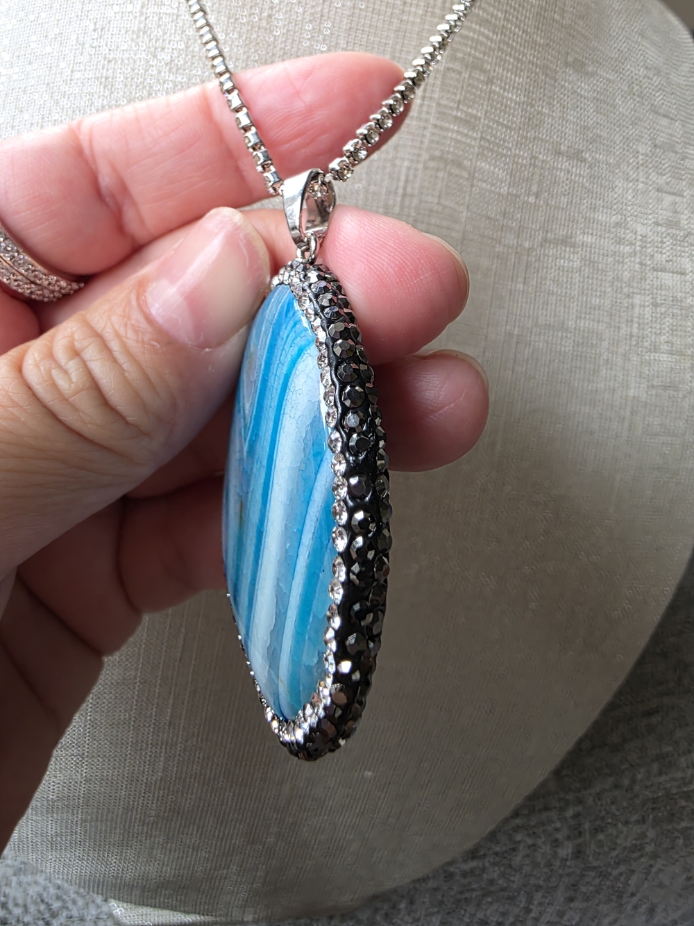 Large Blue Agate Slice Pendant Necklace, 17-19" Silver Boho Jewelry - Picture 8 of 11